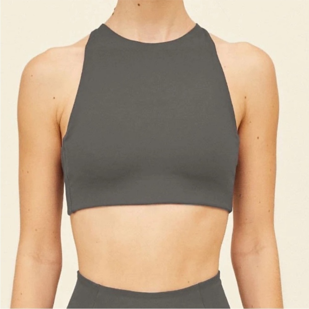 Girlfriend Collective- Dylan Crop Tank Bra in Moon Gray - Sm